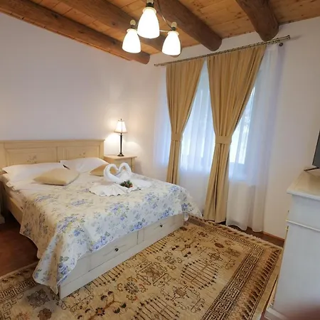 Rustic بيت للعطل *